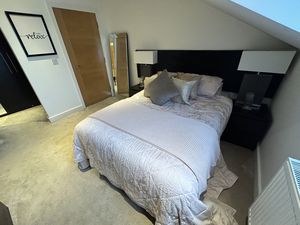 Photo 26- click for photo gallery